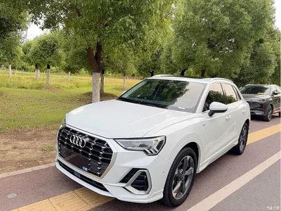 2023 Audi Q3 35 TFSI Fashion Dynamic (1.4T), фото 1, лот 10467126