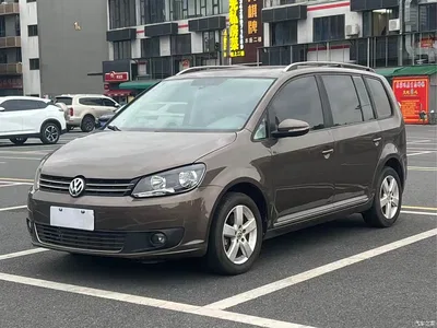 2013 Volkswagen Touran 1.4T DSG Comfort 5-seater, фото 1, лот 10400893