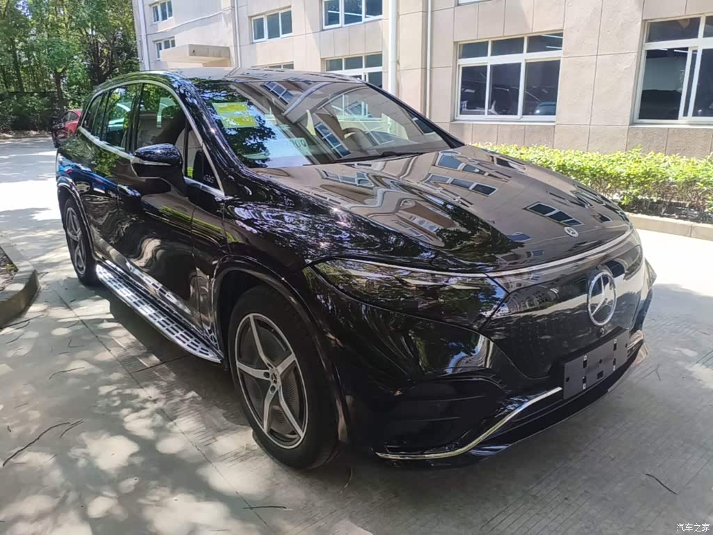 2025 Mercedes-Benz EQS SUV Model 500 4MATIC, фото 4, лот 10479006
