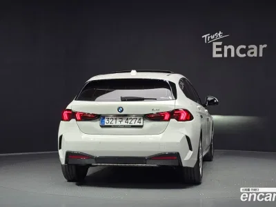 2025 BMW 1-Series 120, фото 4, лот 10781127