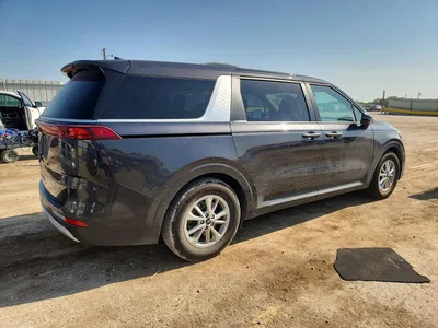 2024 KIA CARNIVAL LX, фото 3, лот 10778797