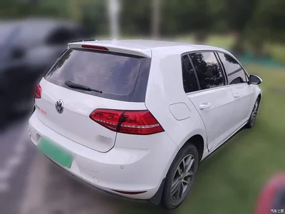 2016 Volkswagen Golf 230TSI Automatic Luxury, фото 4, лот 10261528