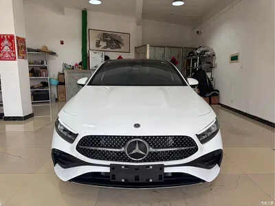 2023 Mercedes-Benz A-Class A 180 L, фото 2, лот 10283373