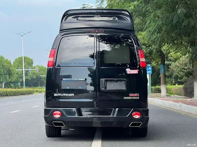 2017 GMC Savana 6.0L G660S Elegance Panoramic Roof Edition, фото 2, лот 10399272