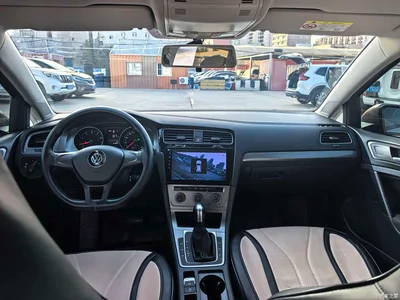 2016 Volkswagen Golf 1.6L Automatic Fashion, фото 4, лот 10405270