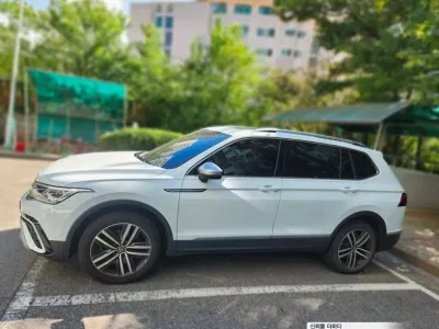 2023 Volkswagen Tiguan 2.0 TSI Prestige, фото 1, лот 11586896