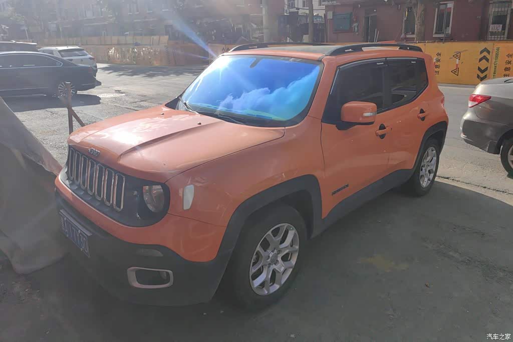 2018 Jeep Renegade Connected Large Screen Edition 180T Automatic High Energy, фото 1, лот 11204750