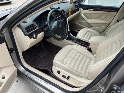 2011 Volkswagen Passat 2.0TSI DSG Royal Edition, фото 4, лот 10335401