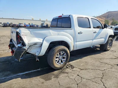 2015 TOYOTA TACOMA DOUBLE CAB PRERUNNER, фото 3, лот 10535050