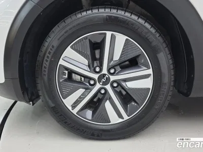 2022 Kia Niro 1.6 HEV, фото 4, лот 10075456
