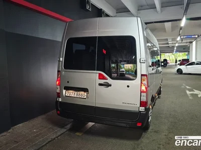 2020 Renault Master 2.3 15-Seater, фото 3, лот 10191078