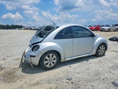 2008 VOLKSWAGEN NEW BEETLE S, фото 3, лот 11159802
