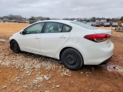 2017 KIA FORTE LX, фото 2, лот 10789411