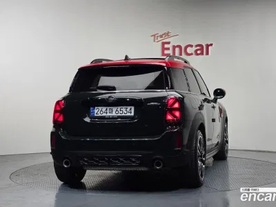 2023 Mini Countryman JCW Launch Pack, фото 3, лот 10106461