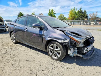 2017 TOYOTA PRIUS THREE TOURING, фото 4, лот 10577645