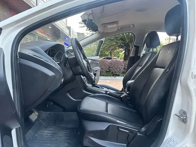 2015 Ford Focus Hatchback 1.6L Automatic Comfort, фото 4, лот 10298800