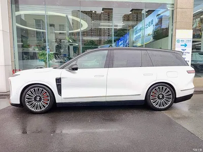 2025 NIO ES8 Model 6-Seat Executive Luxury Edition, фото 3, лот 10478802