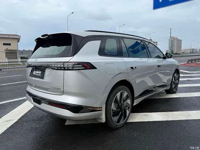 2024 Dongfeng Yipai eπ008 210Max Range Extender 6-Seater, фото 4, лот 11159294