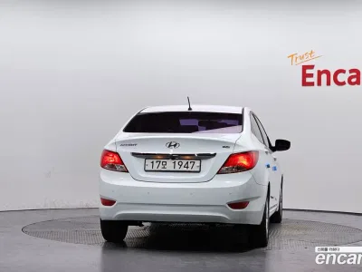 2015 Hyundai Accent 1.6 GDI Modern, фото 4, лот 10121189