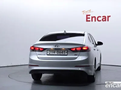 2016 Hyundai AVANTE 1.6 GDI Smart, фото 4, лот 10095547