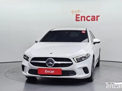 2022 Mercedes-Benz A-Class A220 Sedan, фото 2, лот 10042228