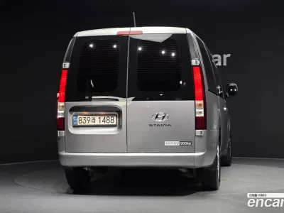 2023 Hyundai Staria Cargo 3-Seater, фото 3, лот 10059036
