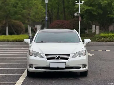 2010 Lexus ES 240 Luxury Edition, фото 2, лот 10319253