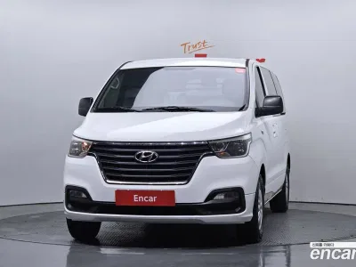 2021 Hyundai Starex Van 3-Seater, фото 3, лот 10161394