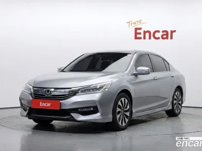 2017 Honda Accord 2.0 Hybrid, фото 1, лот 10184245