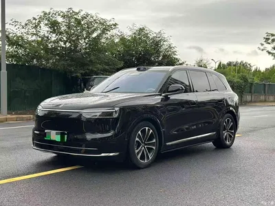 2026 AITO Wenjie AITO M7 Extended Range Max AWD 6-seater, фото 1, лот 11247516