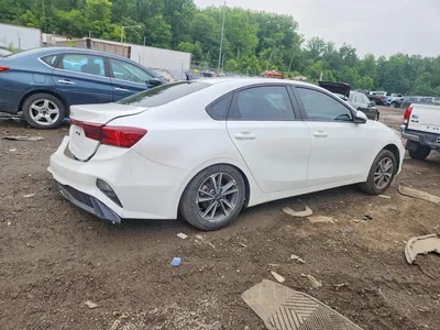 2023 KIA FORTE LXS, фото 3, лот 10775720