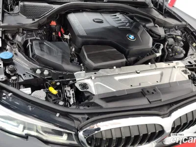 2022 BMW 3-Series 320i, фото 4, лот 10038481