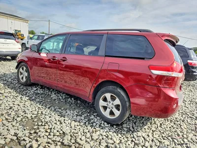 2011 TOYOTA SIENNA LE, фото 2, лот 10504462