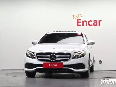 2020 Mercedes-Benz E-Class E300 Avantgarde, фото 3, лот 10520480