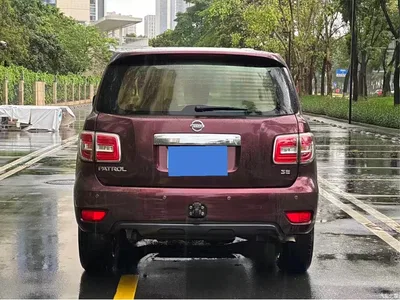 2018 Nissan Patrol 4.0L Leadership, фото 3, лот 10340268