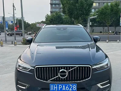 2021 Volvo XC60 T5 AWD Momentum, фото 2, лот 10351580