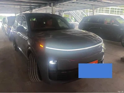 2025 Li Auto Li L8 Ultra Smart Renewal Edition, фото 1, лот 10832276