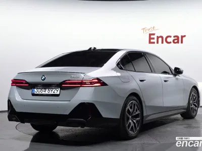 2026 BMW 5-Series 520i Special Edition, фото 1, лот 10191917