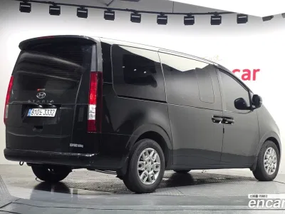 2022 Hyundai Staria Cargo 5-Seater, фото 1, лот 10053052