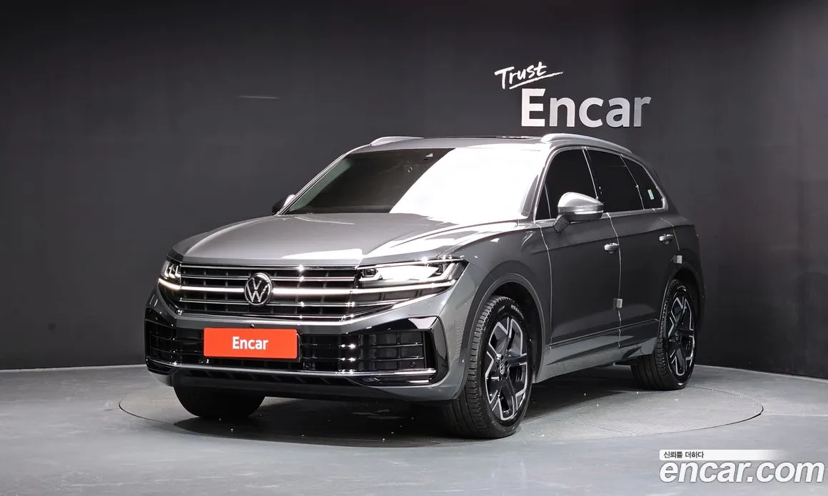 2024 Volkswagen Touareg 3.0 TDI Prestige, фото 1, лот 11210720