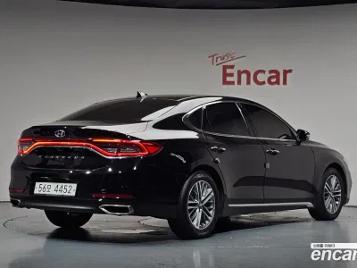2018 Hyundai Grandeur 2.4 Premium, фото 2, лот 10198081