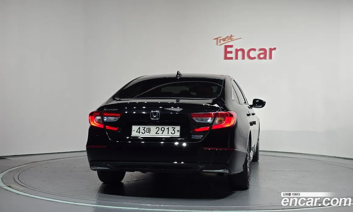 2018 Honda Accord 2.0 Hybrid Touring, фото 4, лот 10518413