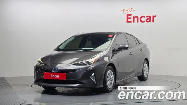 2018 Toyota Prius 1.8 E, фото 1, лот 10034234