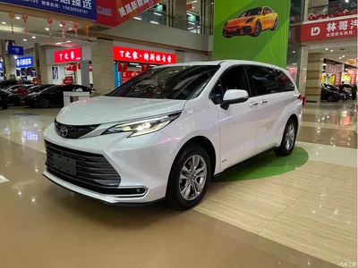 2024 Toyota Sienna 2.5L Hybrid 4WD Premium Edition, фото 2, лот 11183587