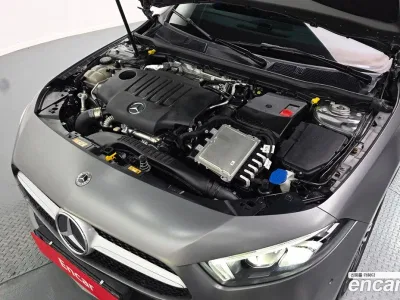 2021 Mercedes-Benz A-Class A200d Sedan, фото 4, лот 10038311