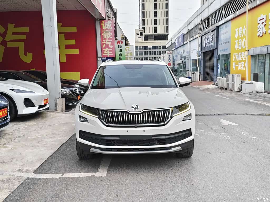 2018 Škoda Kodiaq Facelift TSI330 5-seat 2WD Premium Luxury Edition, фото 2, лот 11177701