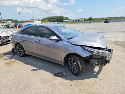2024 KIA FORTE LXS, фото 4, лот 10779927