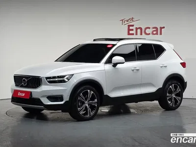 2021 Volvo XC40 B4 Inscription, фото 1, лот 10121610
