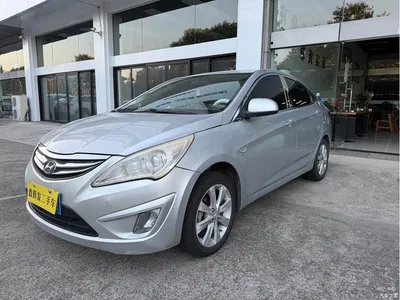 2010 Hyundai Verna Sedan 1.4L Manual Comfort GS, фото 1, лот 10846302