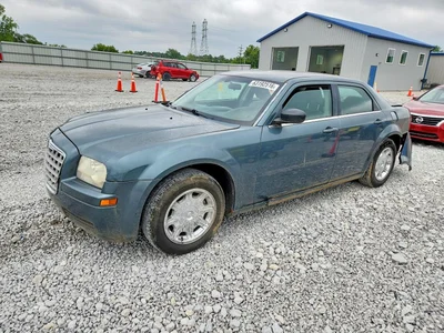 2005 CHRYSLER 300, фото 1, лот 10865986
